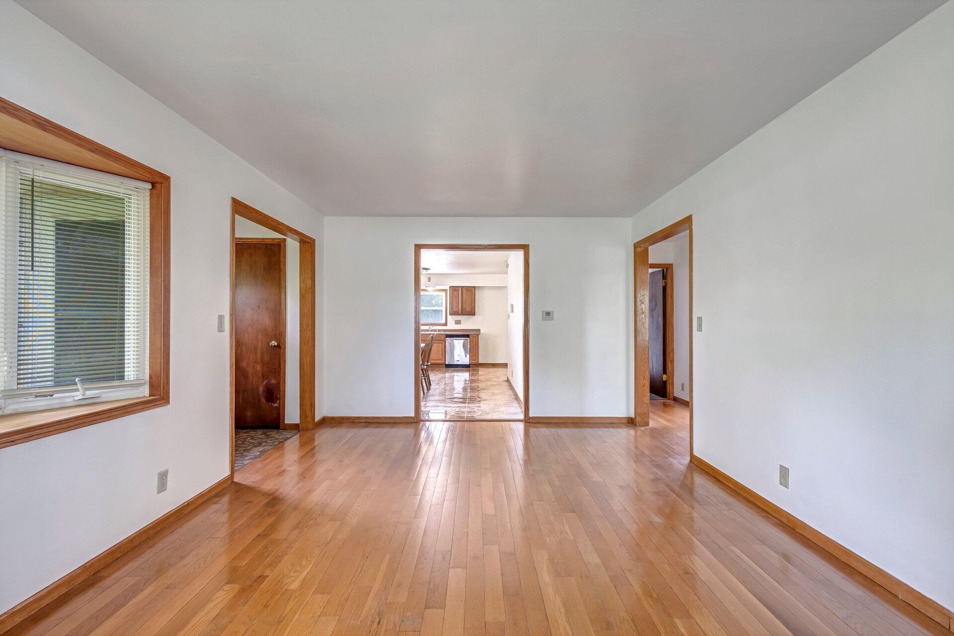 Milwaukee, Wisconsin, 53224, United States, 5 Bedrooms Bedrooms, ,4 BathroomsBathrooms,Residential,For Sale,1857409