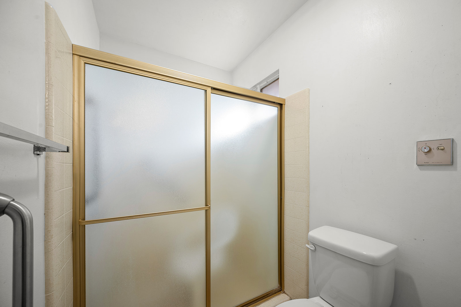 Big Bear City, California, 92314, United States, 4 Bedrooms Bedrooms, ,3 BathroomsBathrooms,Residential,For Sale,2000367