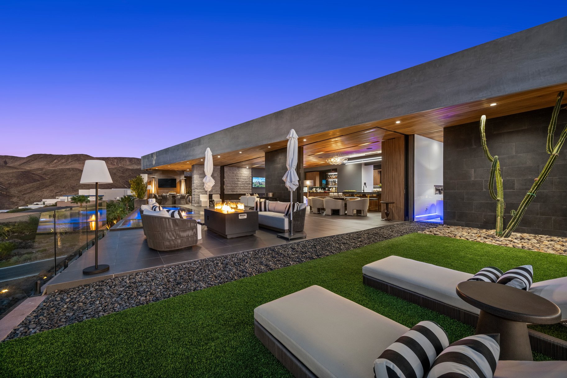  Extraordinary Architectural Masterpiece in Macdonald Highlands - 物件實景