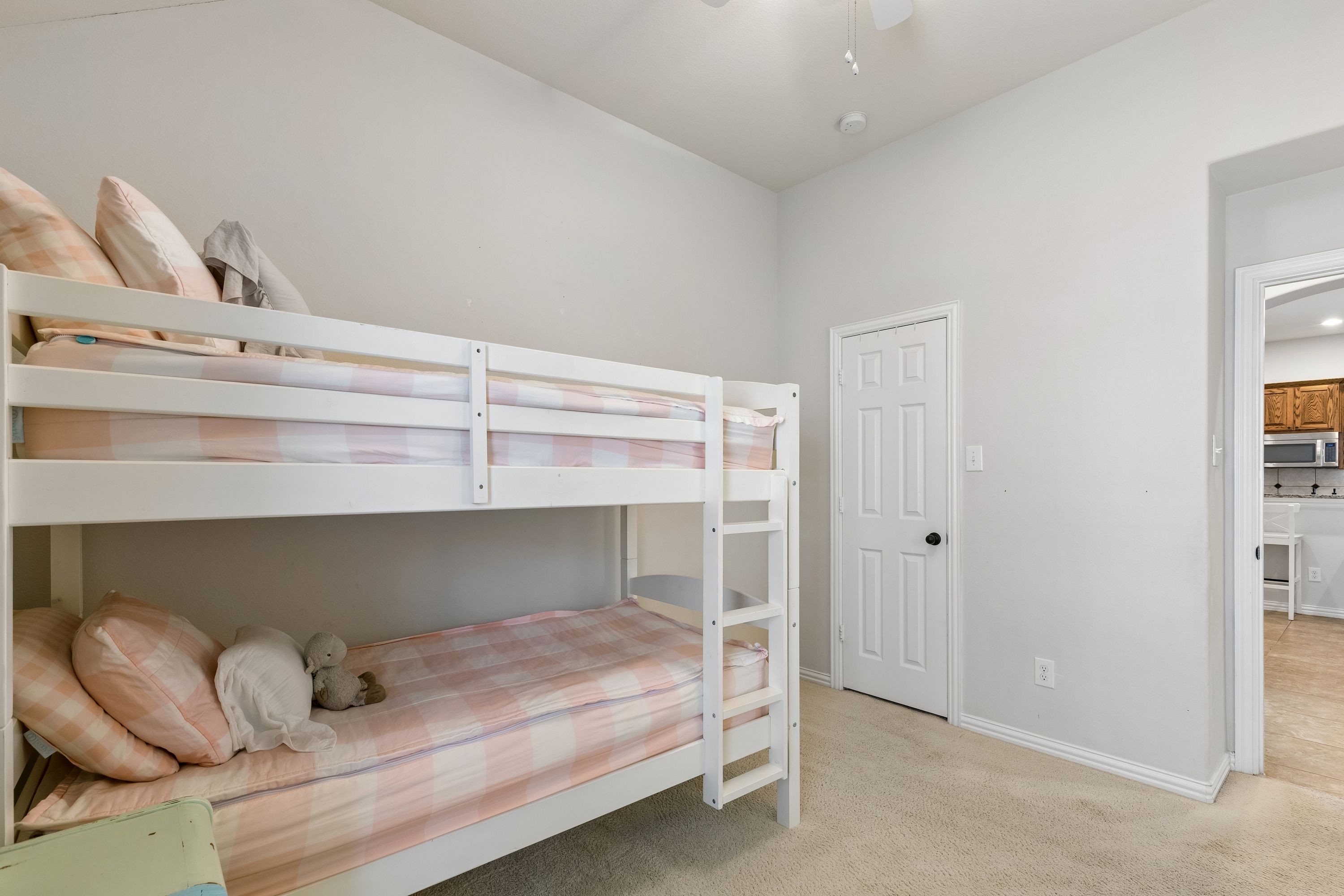  A Home That Connects You to Trail, Nature, and Everyday Ease - 物件實景