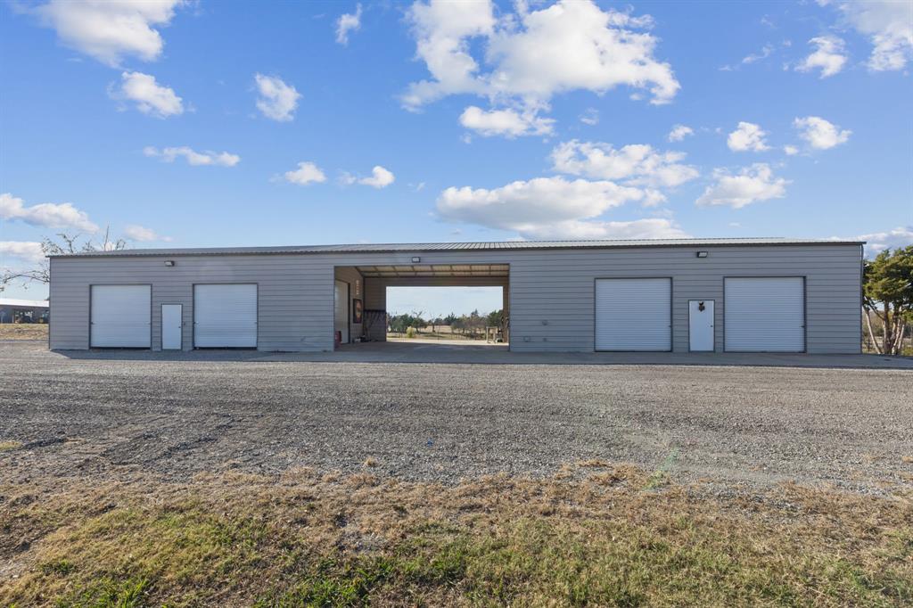 Celina, Texas, 75009, United States, 3 Bedrooms Bedrooms, ,4 BathroomsBathrooms,Residential,For Sale,1999614