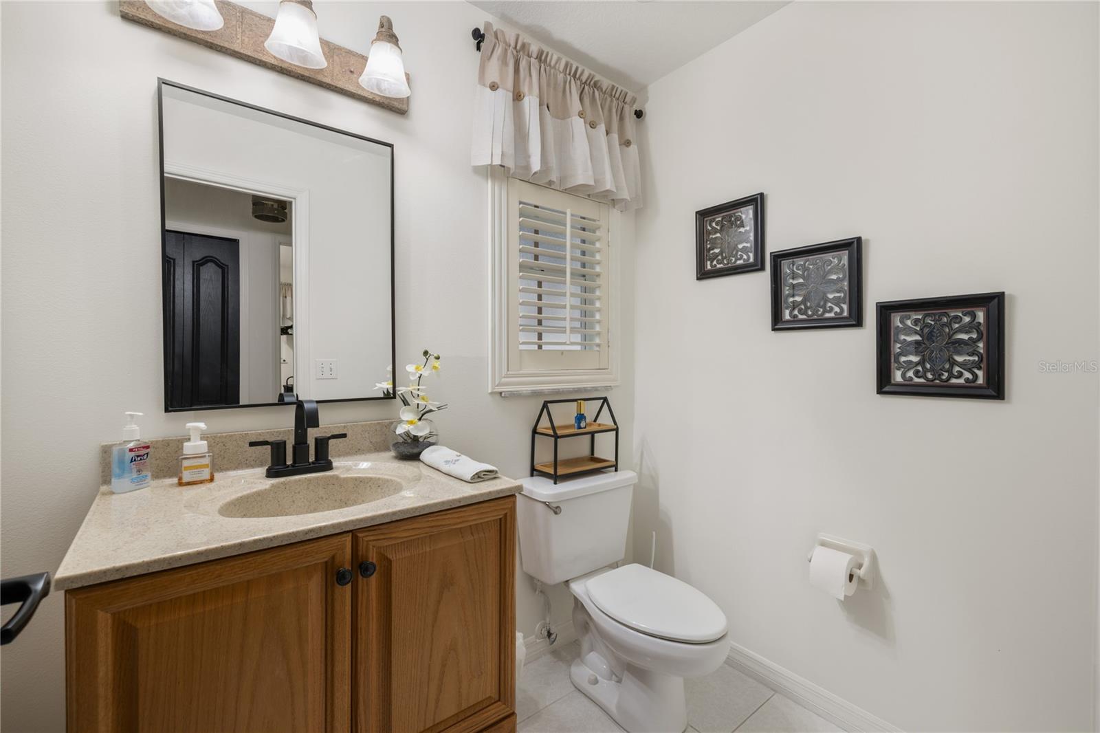 Deland, Florida, 32720, United States, 5 Bedrooms Bedrooms, ,3 BathroomsBathrooms,Residential,For Sale,2048830