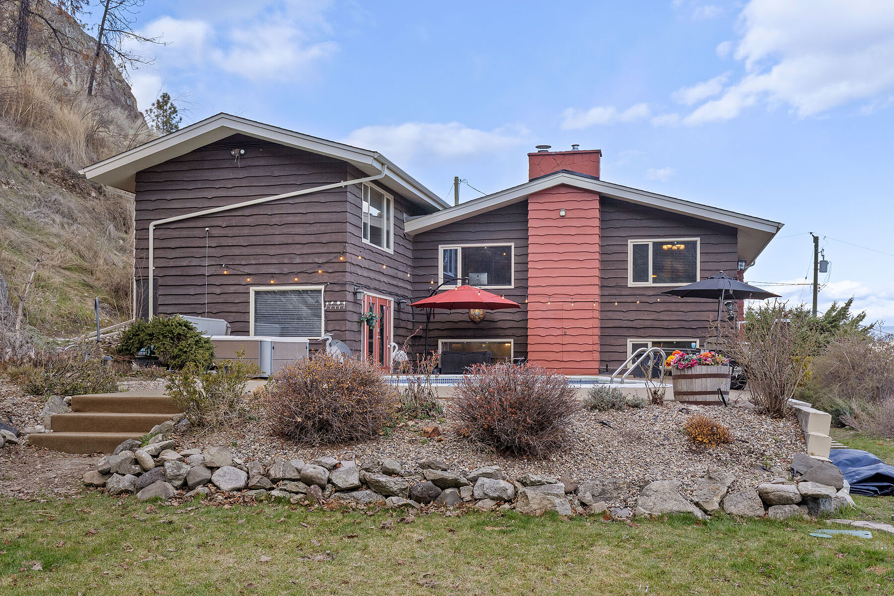  Timeless Design with a Pool - 物件實景