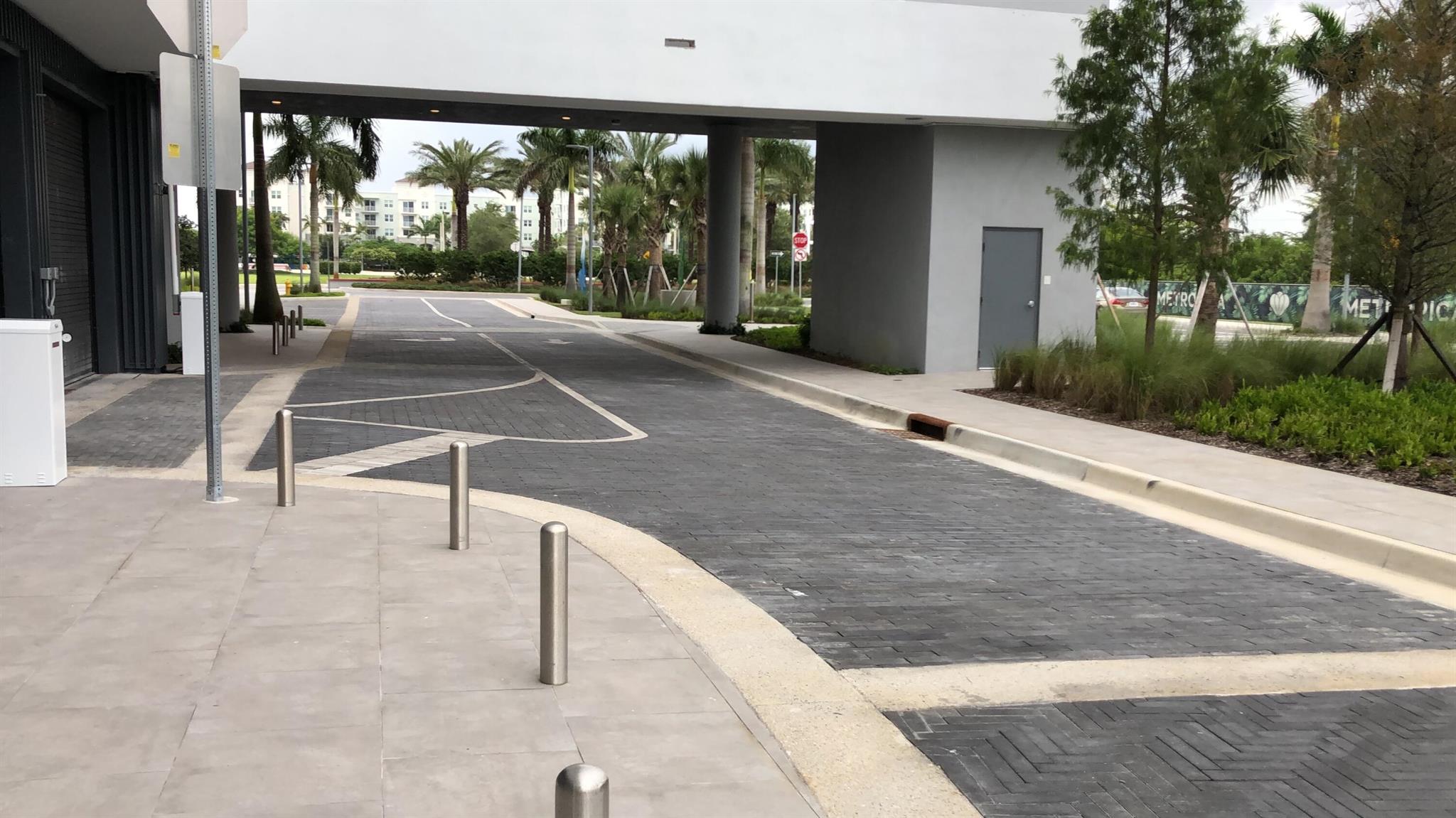 Sunrise, Florida, 33323, United States, 3 Bedrooms Bedrooms, ,3 BathroomsBathrooms,Residential,For Sale,1977399