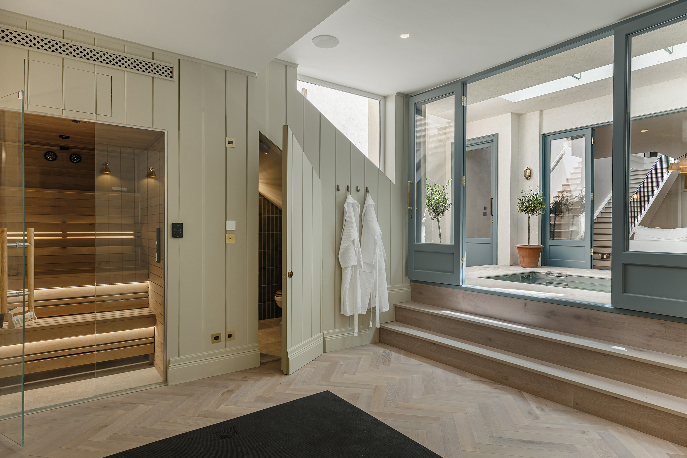  A Grand Rebuilt House with Pool, Sauna and Roof Terrace in Fulham - 物件實景