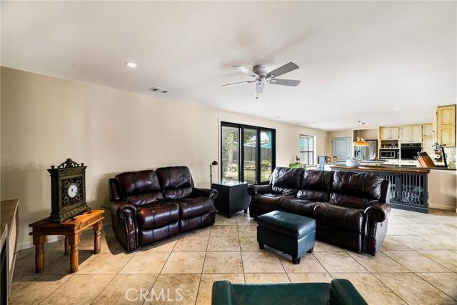 Orland, California, 95963, United States, 3 Bedrooms Bedrooms, ,2 BathroomsBathrooms,Residential,For Sale,1982777