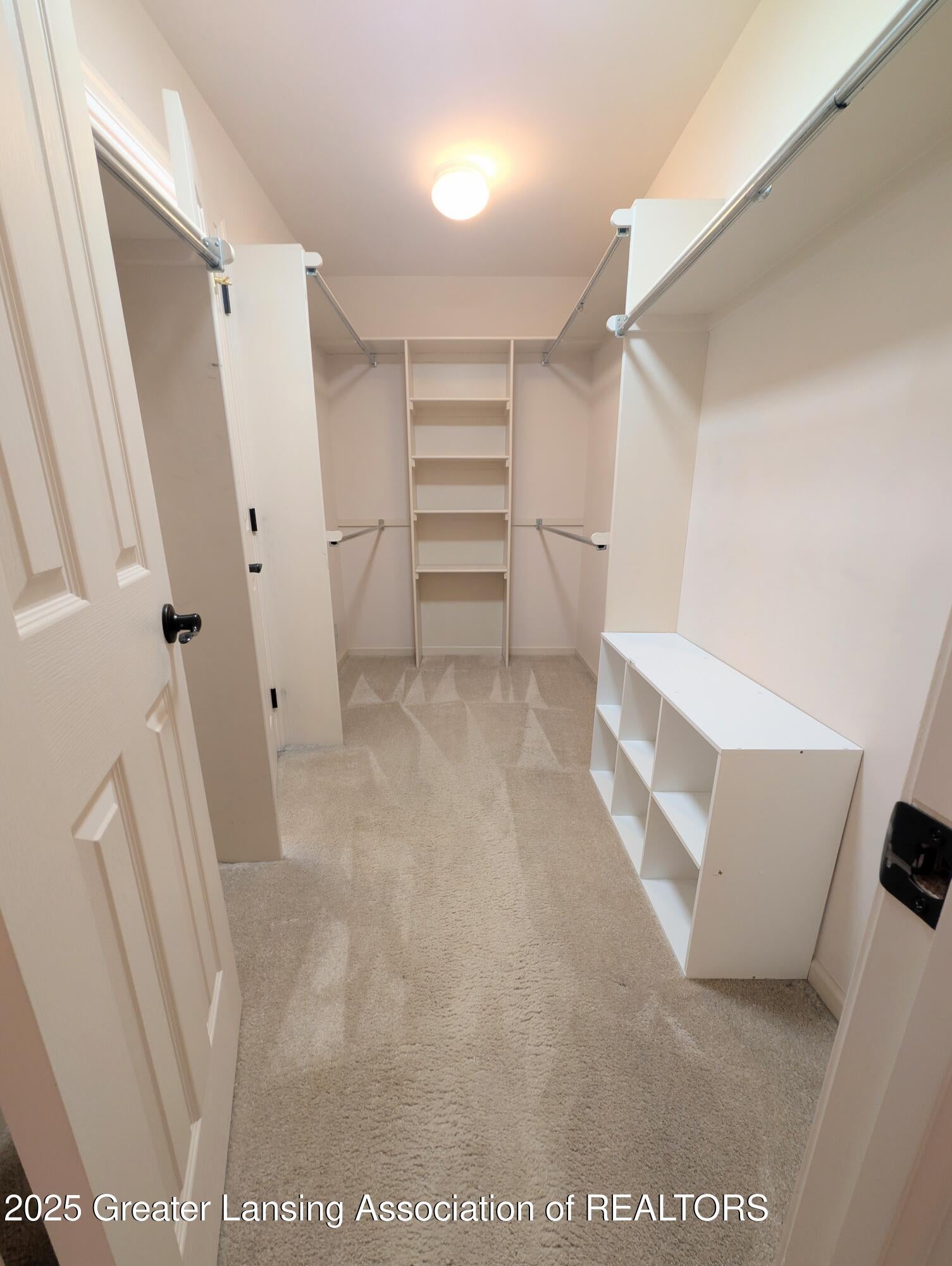 Haslett, Michigan, 48840, United States, 4 Bedrooms Bedrooms, ,4 BathroomsBathrooms,Residential,For Sale,1988994