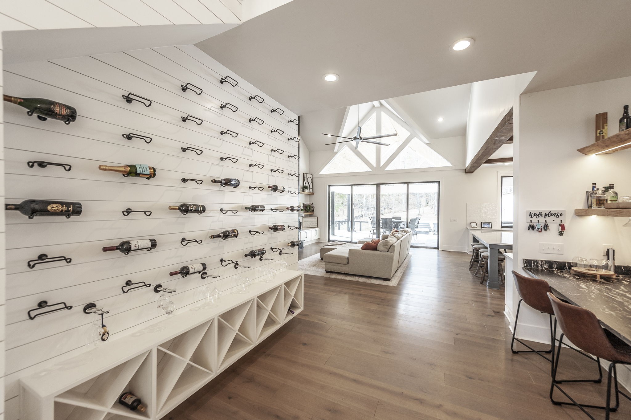 Goodlettsville, Tennessee, 37072, United States, 4 Bedrooms Bedrooms, ,6 BathroomsBathrooms,Residential,For Sale,1996833