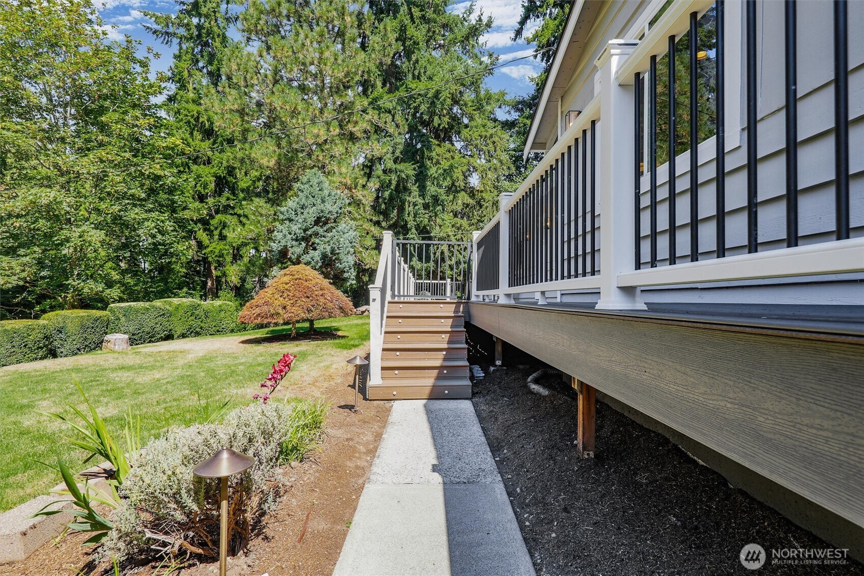 Sammamish, Washington, 98074, United States, 4 Bedrooms Bedrooms, ,1 BathroomBathrooms,Residential,For Sale,1985708