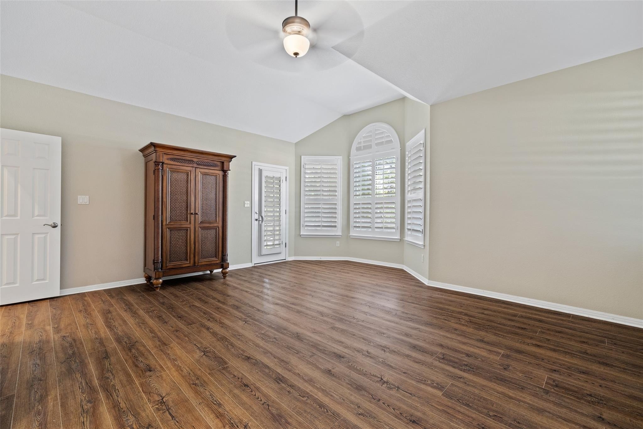 Georgetown, Texas, 78628, United States, 3 Bedrooms Bedrooms, ,3 BathroomsBathrooms,Residential,For Sale,1988891