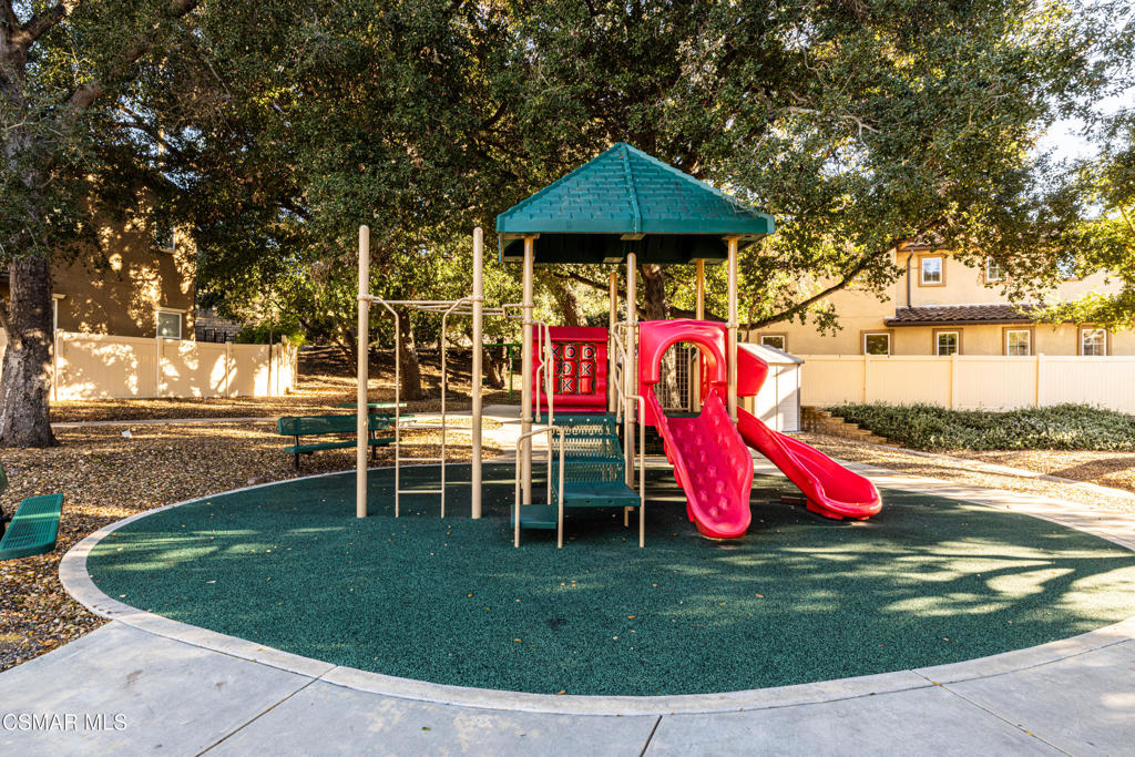 Newbury Park, California, 91320, United States, 4 Bedrooms Bedrooms, ,3 BathroomsBathrooms,Residential,For Sale,1899538