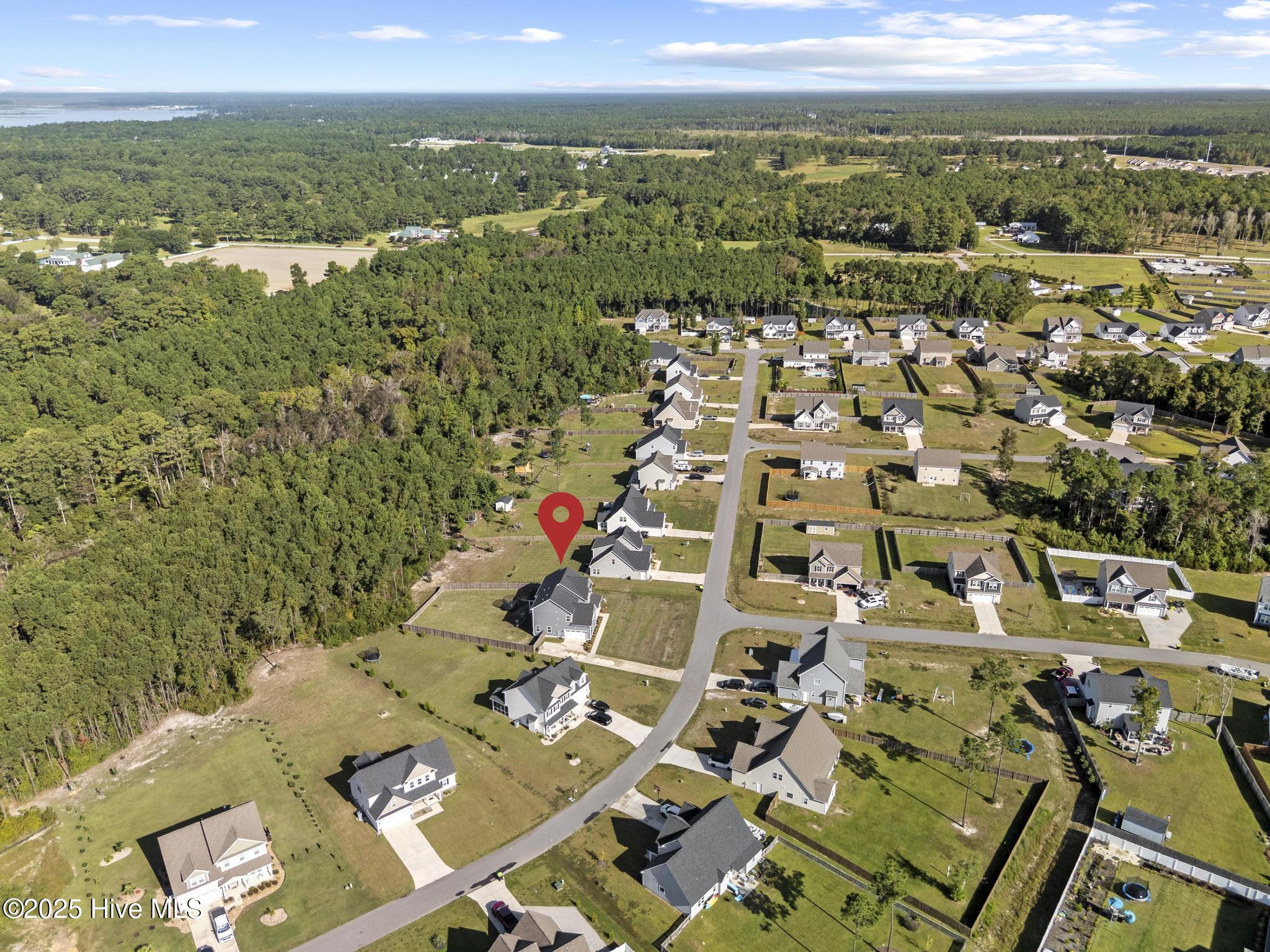 Peletier, North Carolina, 28584, United States, 4 Bedrooms Bedrooms, ,3 BathroomsBathrooms,Residential,For Sale,1976266