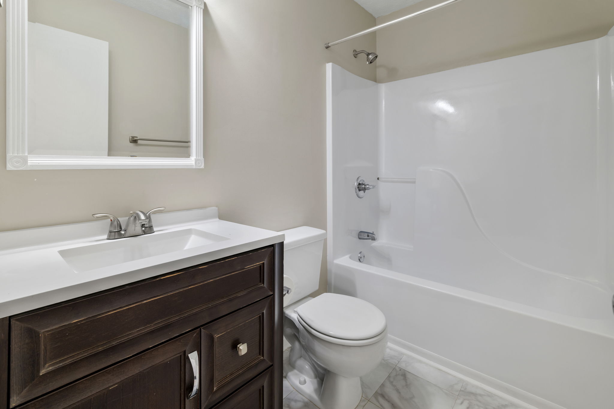  2104 Timberglen Drive, Imperial, PA 15126 - 物件實景