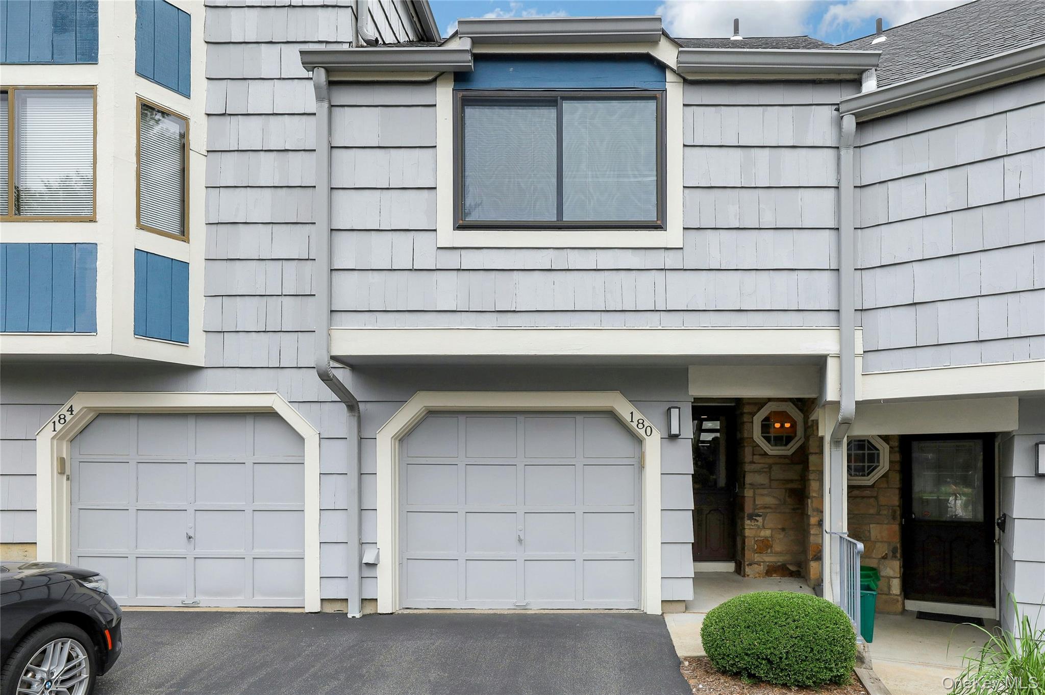 Nanuet, New York, 10954, United States, 2 Bedrooms Bedrooms, ,3 BathroomsBathrooms,Residential,For Sale,1947032