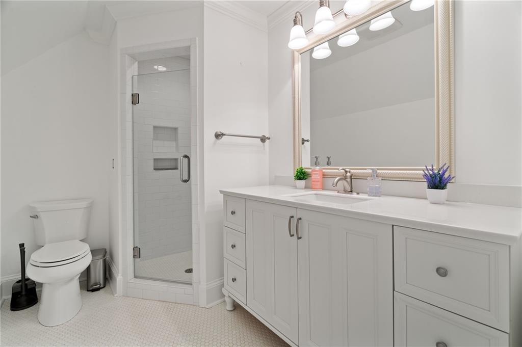 Big Canoe, Georgia, 30143, United States, 5 Bedrooms Bedrooms, ,6 BathroomsBathrooms,Residential,For Sale,1996415