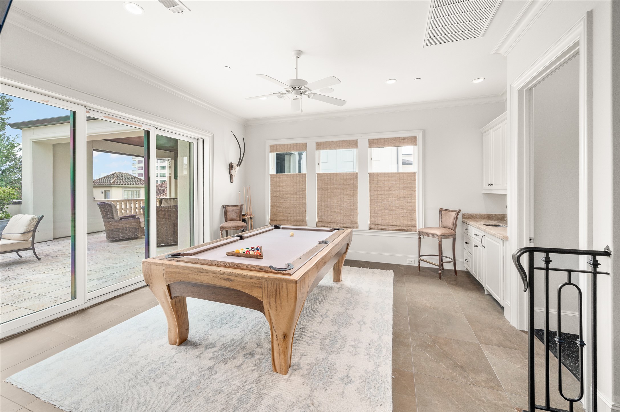  2415 San Felipe Street #6 - 物件實景