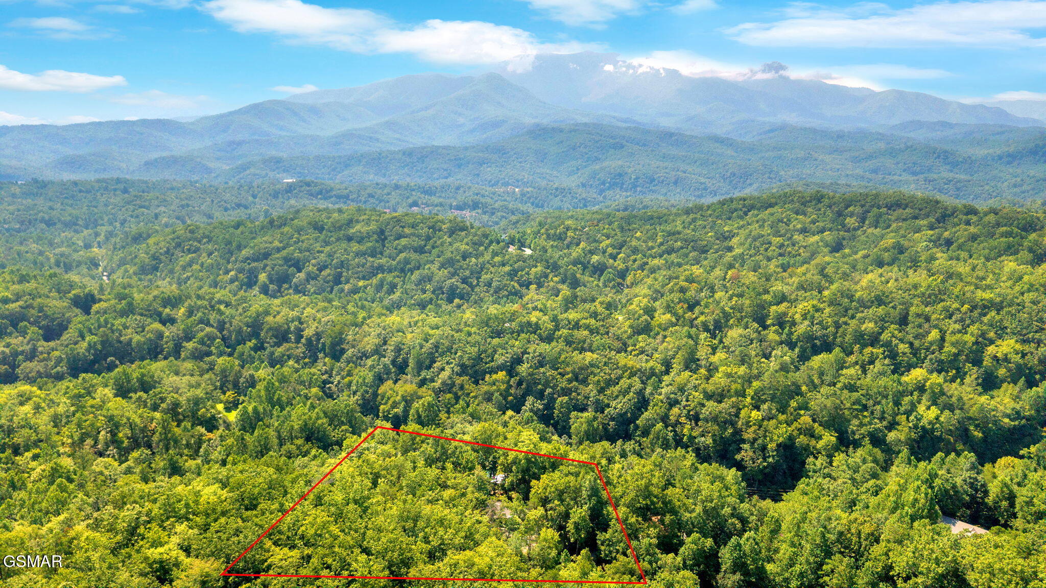 Gatlinburg, Tennessee, 37738, United States, 4 Bedrooms Bedrooms, ,5 BathroomsBathrooms,Residential,For Sale,1921348