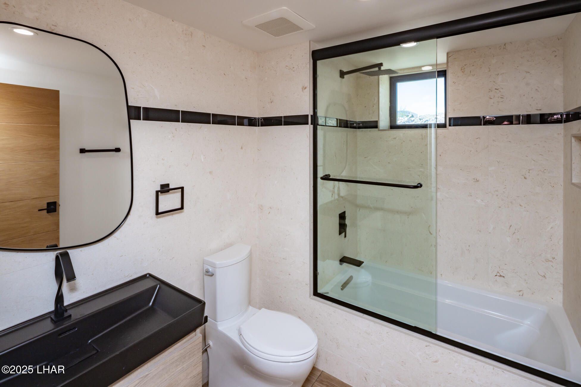 Lake Havasu City, Arizona, 86406, United States, 6 Bedrooms Bedrooms, ,3 BathroomsBathrooms,Residential,For Sale,1766228