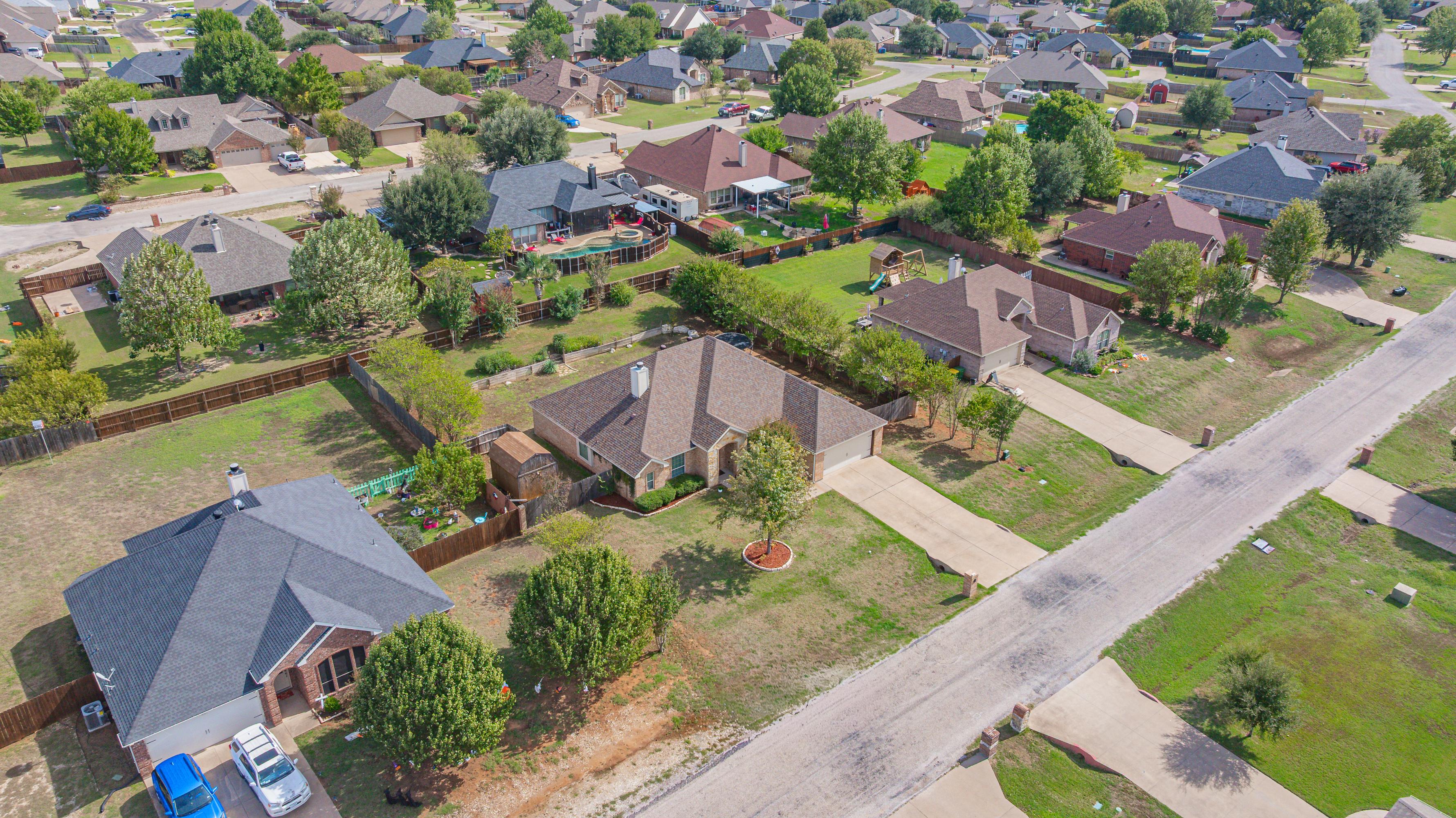  3128 Meandering Way, Granbury, TX, 76049 - 物件實景