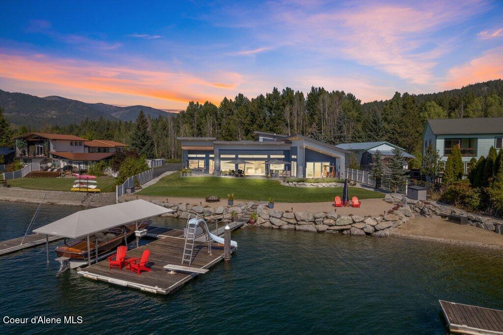 Sandpoint, Idaho, 83864, United States, 4 Bedrooms Bedrooms, ,3 BathroomsBathrooms,Residential,For Sale,1983378