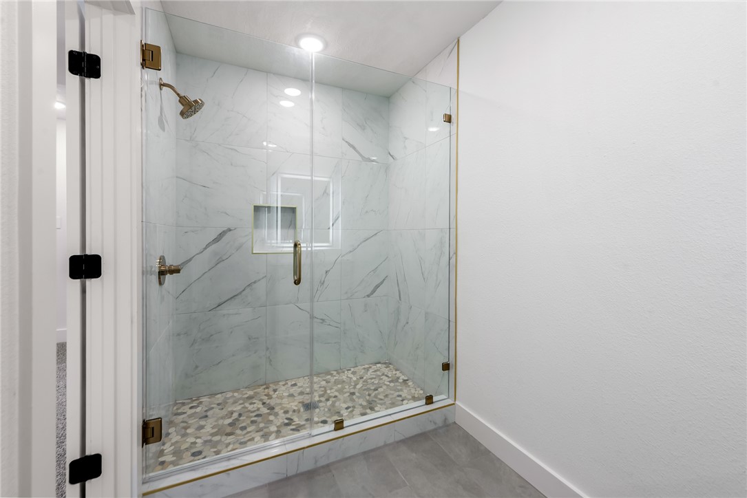College Station, Texas, 77845, United States, 4 Bedrooms Bedrooms, ,5 BathroomsBathrooms,Residential,For Sale,1697908