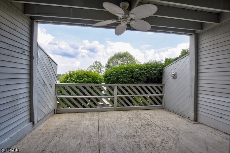Clifton City, New Jersey, 07013-4019, United States, 2 Bedrooms Bedrooms, ,3 BathroomsBathrooms,Residential,For Sale,1920450