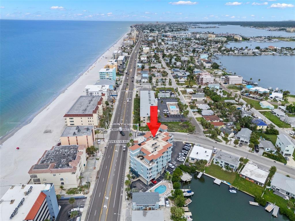 St Petersburg, Florida, 33708, United States, 2 Bedrooms Bedrooms, ,2 BathroomsBathrooms,Residential,For Sale,1950860