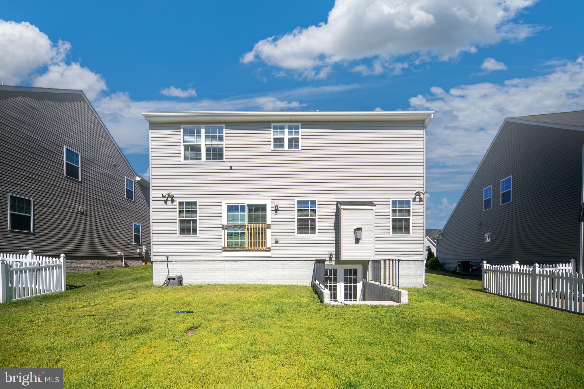 Fredericksburg, Virginia, 22407, United States, 4 Bedrooms Bedrooms, ,3 BathroomsBathrooms,Residential,For Sale,1996636