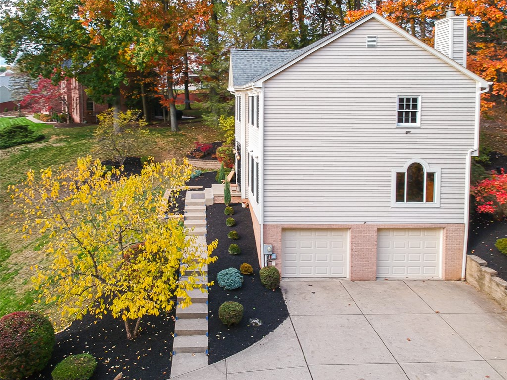 Franklin Park, Pennsylvania, 15090, United States, 4 Bedrooms Bedrooms, ,3 BathroomsBathrooms,Residential,For Sale,1987984