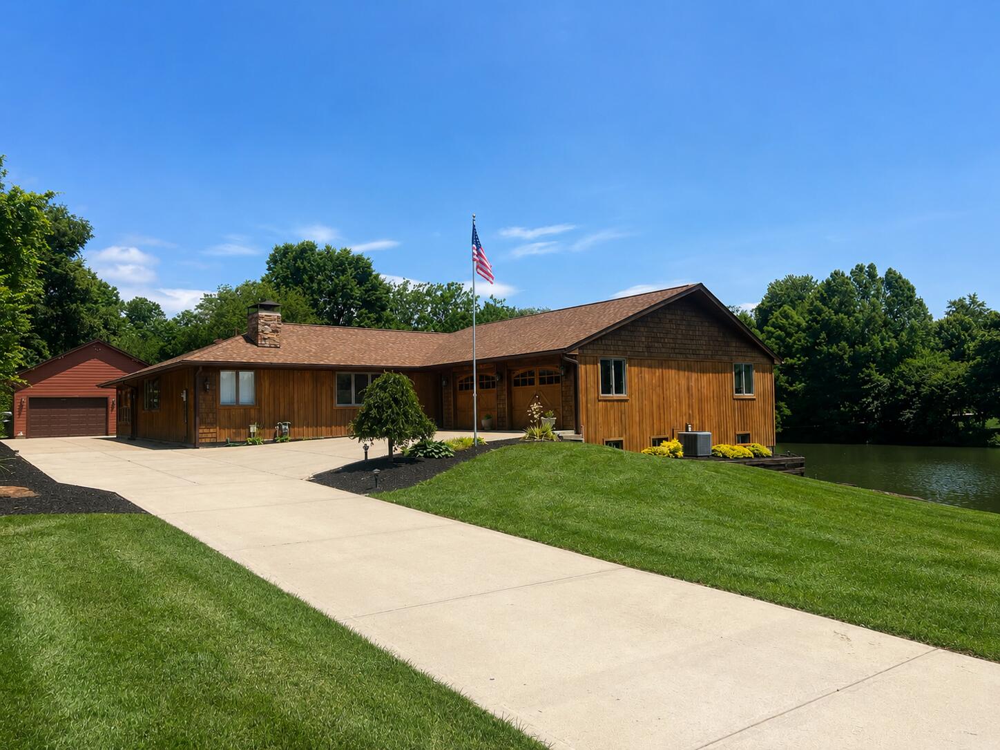 Amsterdam Rd, Villa Hills, KY 41017