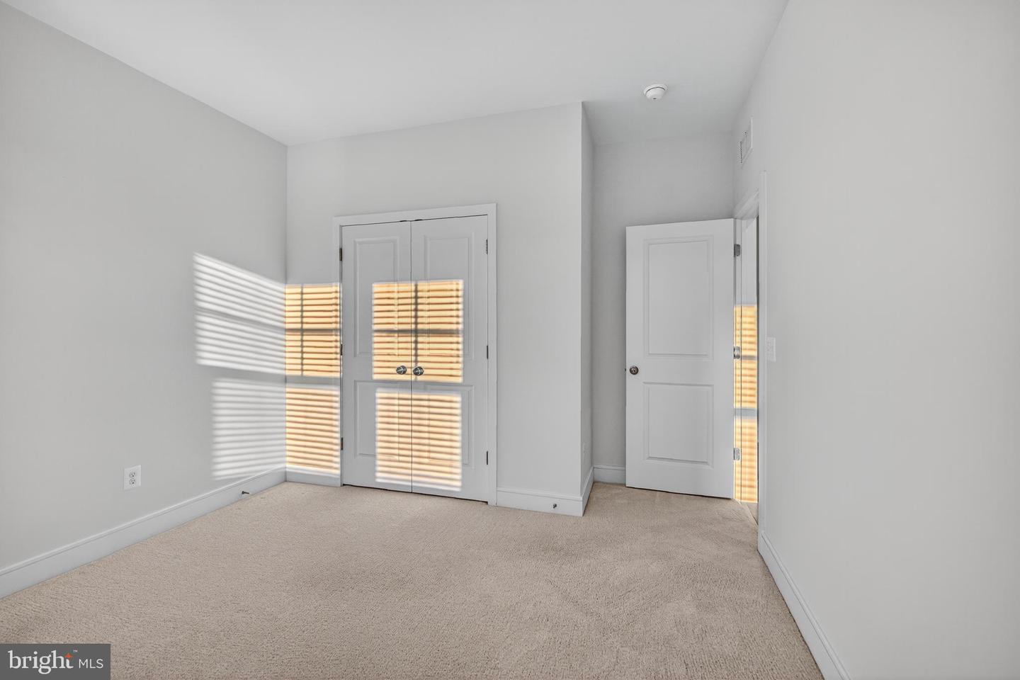 Lake Frederick, Virginia, 22630, United States, 4 Bedrooms Bedrooms, ,4 BathroomsBathrooms,Residential,For Sale,1940698