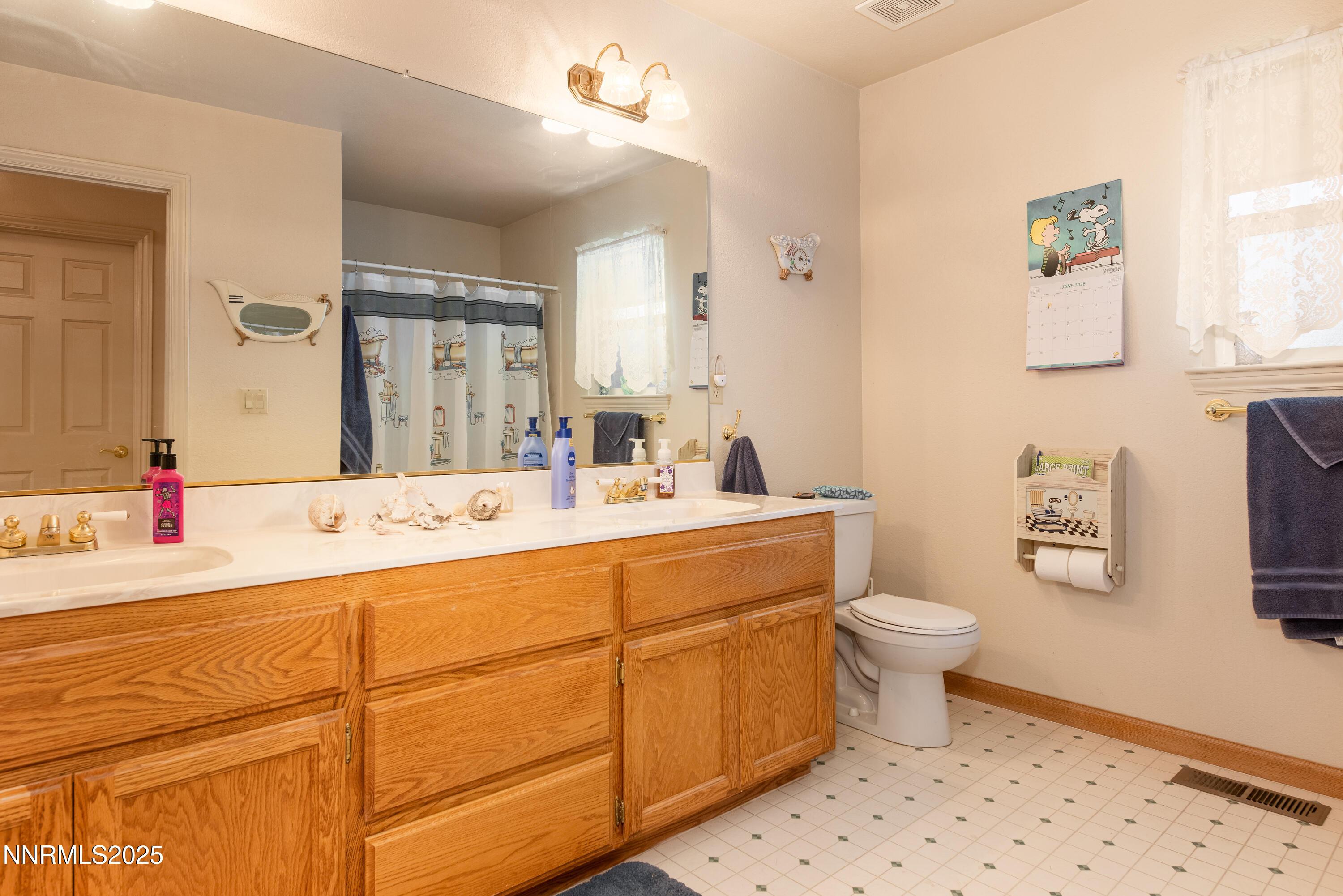 Smith Valley, Nevada, 89444, United States, 3 Bedrooms Bedrooms, ,2 BathroomsBathrooms,Residential,For Sale,1856881