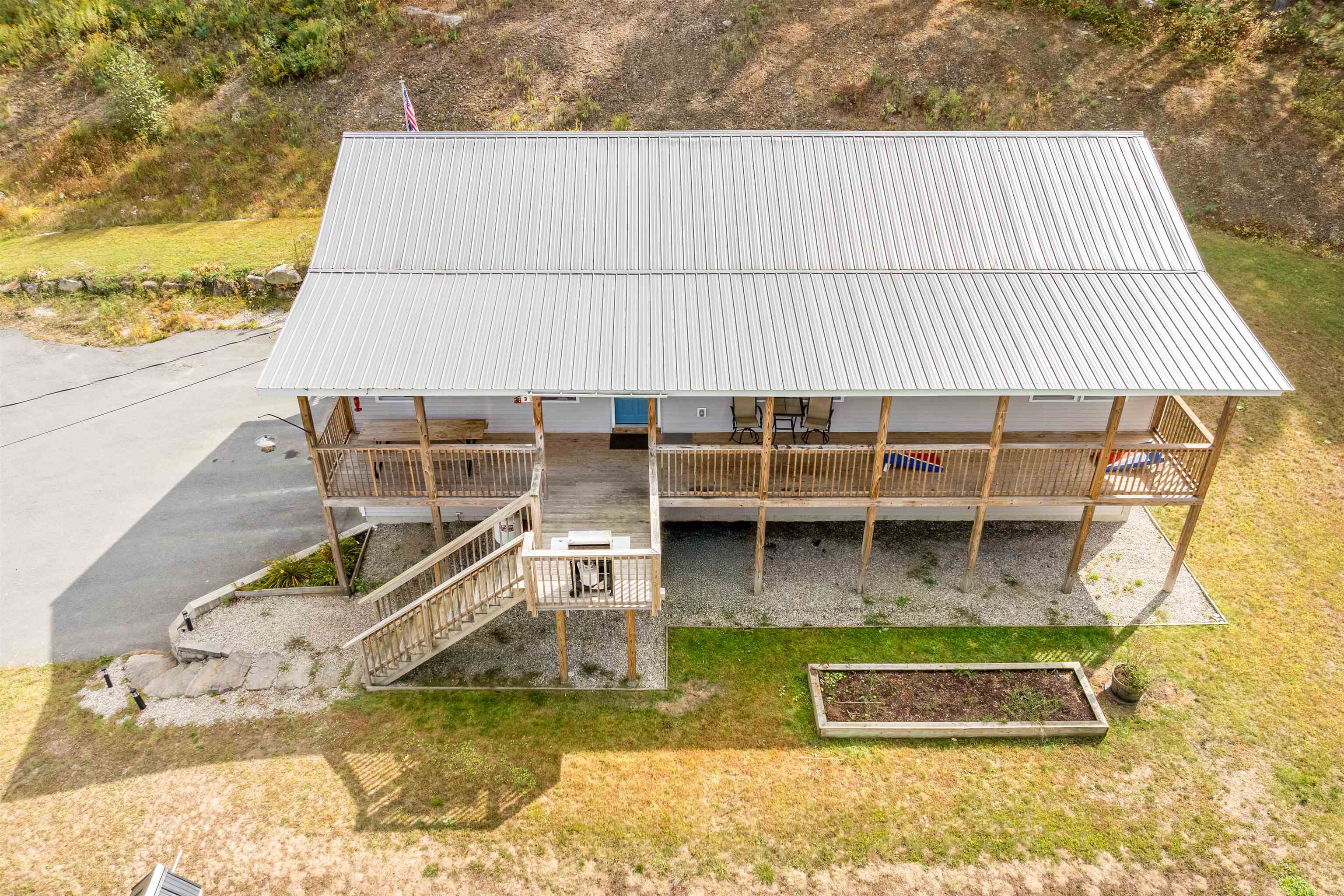 Grantham, New Hampshire, 03753, United States, 3 Bedrooms Bedrooms, ,2 BathroomsBathrooms,Residential,For Sale,1987951