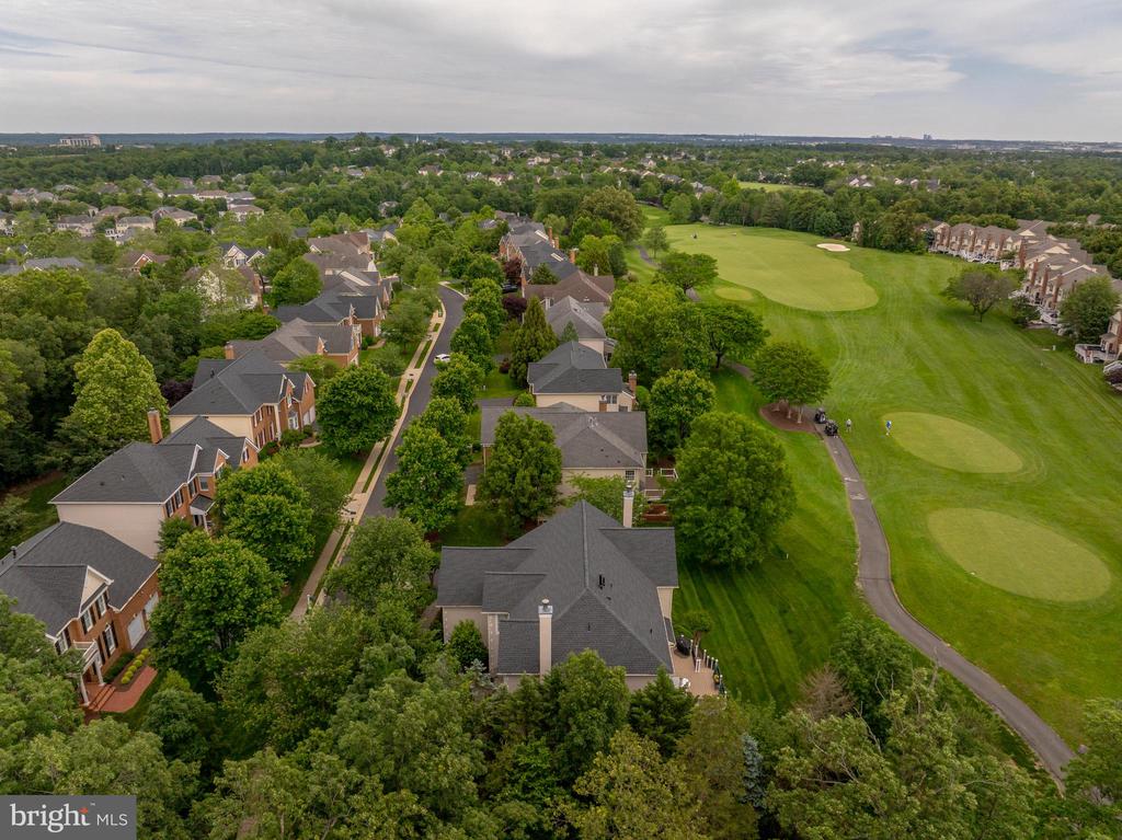 Ashburn, Virginia, 20147, United States, 5 Bedrooms Bedrooms, ,6 BathroomsBathrooms,Residential,For Sale,1839490