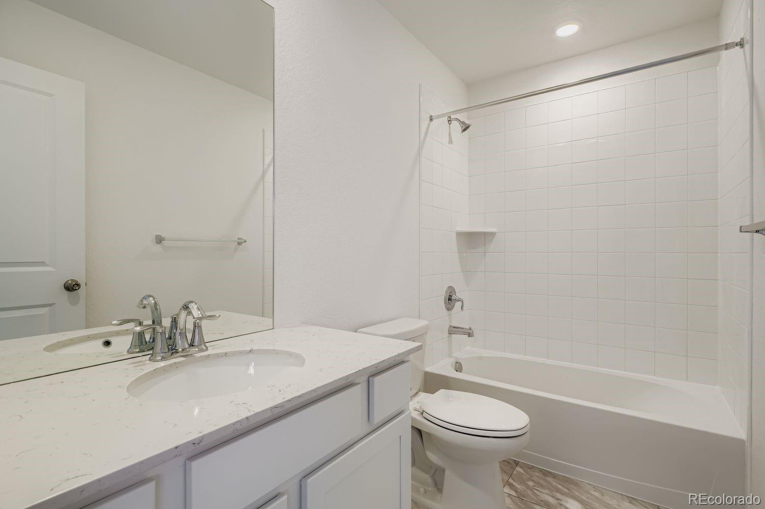 Thornton, Colorado, 80602, United States, 3 Bedrooms Bedrooms, ,2 BathroomsBathrooms,Residential,For Sale,1919663