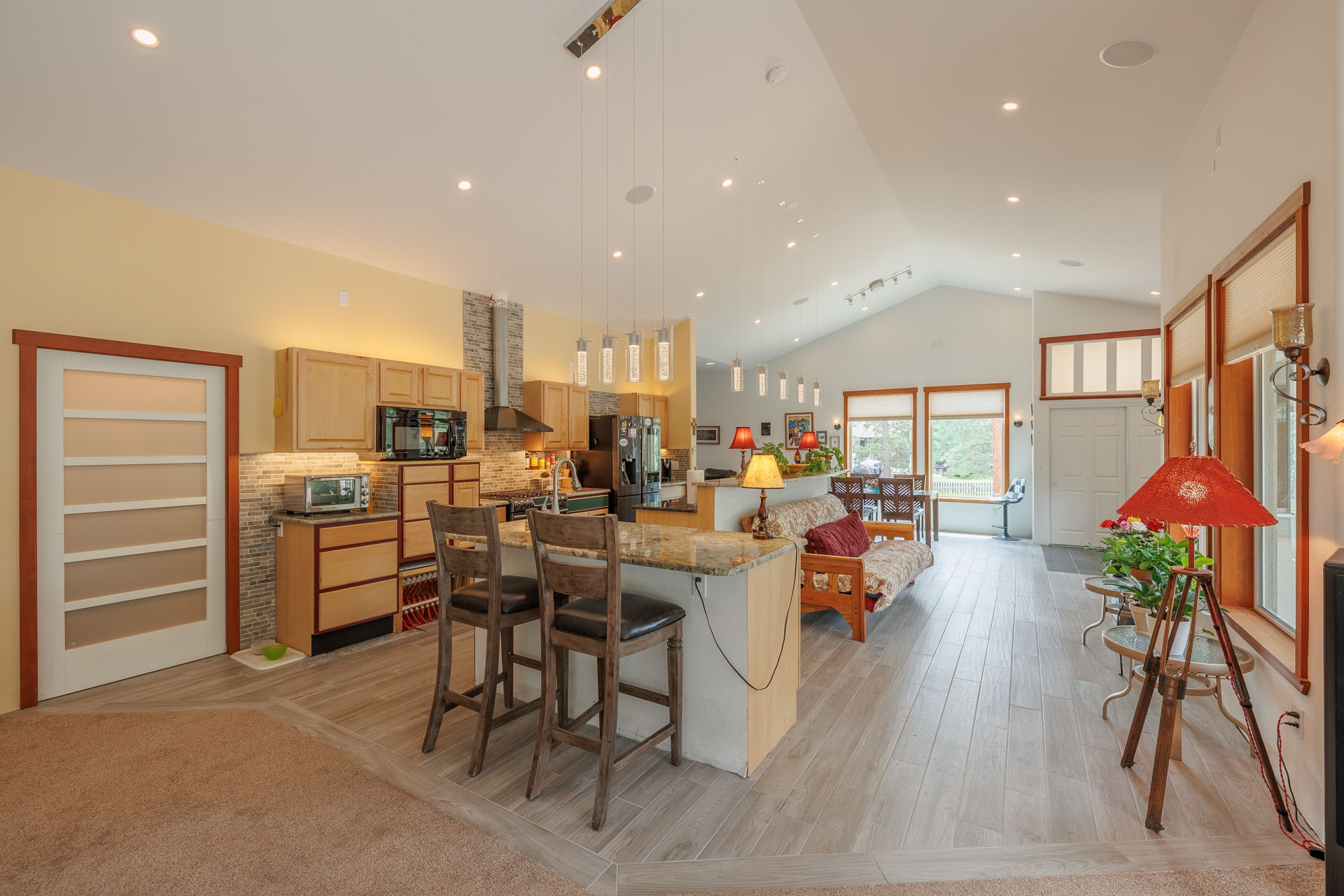 Woodland Park, Colorado, 80863, United States, 1 Bedroom Bedrooms, ,2 BathroomsBathrooms,Residential,For Sale,1896671