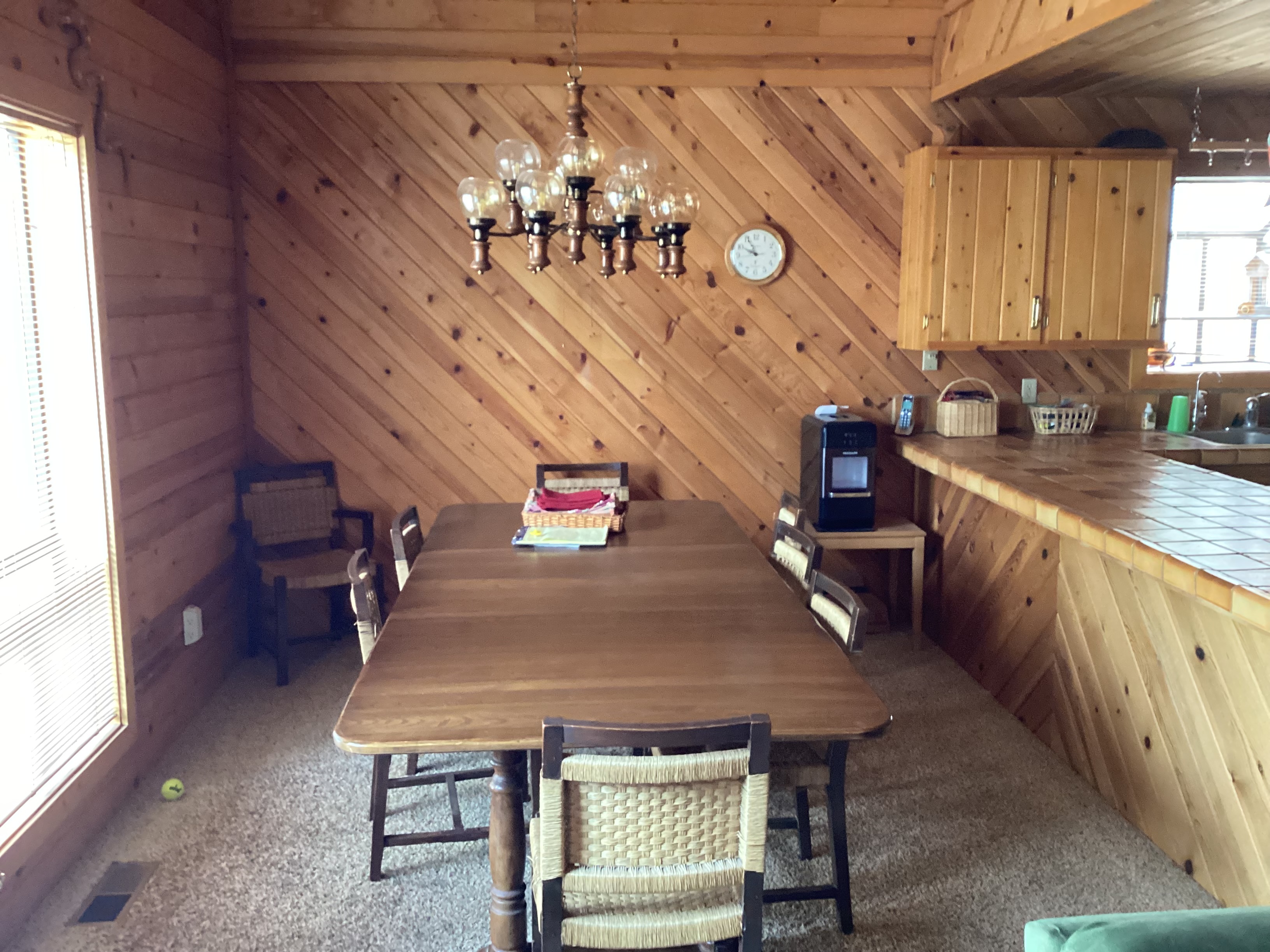 Alto, New Mexico, 88312, United States, 5 Bedrooms Bedrooms, ,3 BathroomsBathrooms,Residential,For Sale,1916223