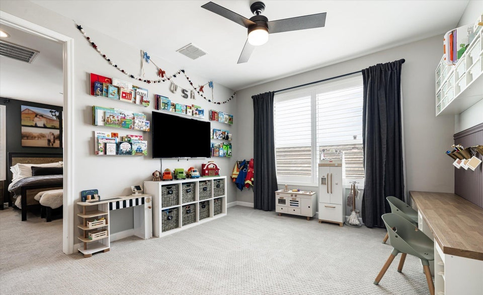  2046 E Charlotte Drive  Phoenix, AZ - 物件實景