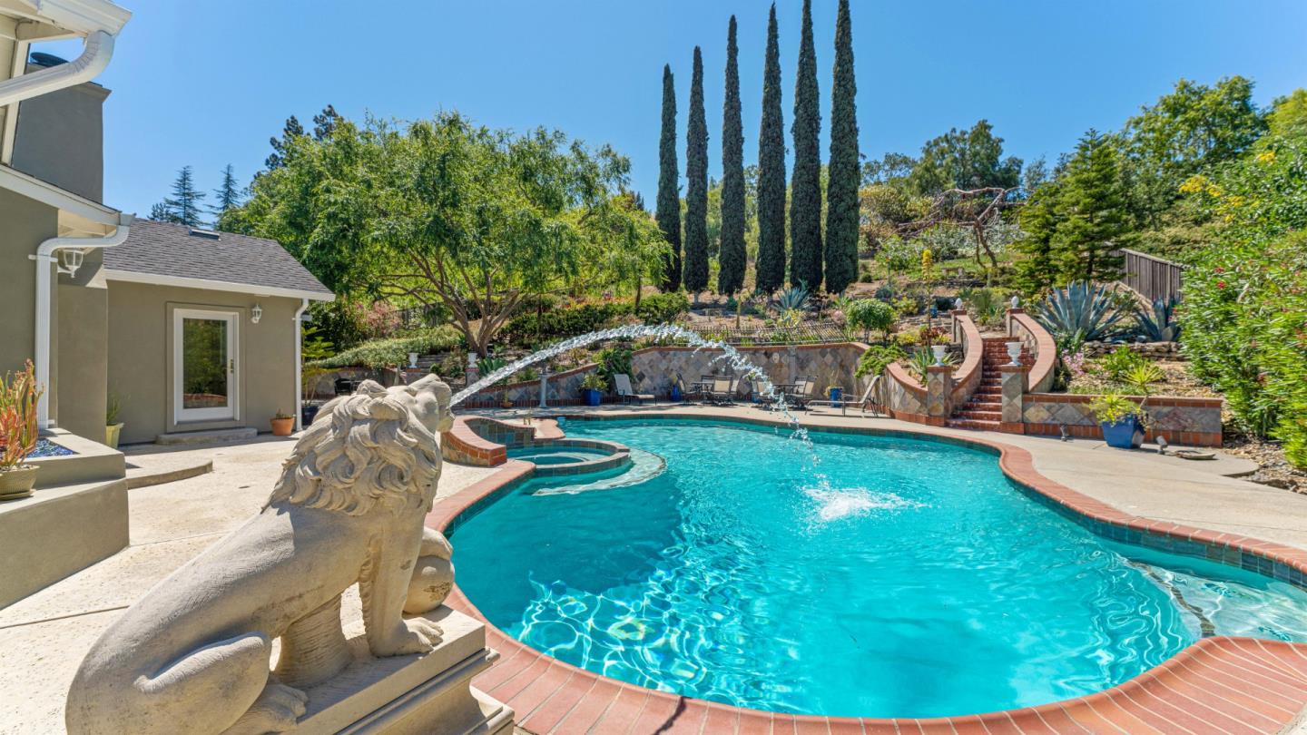 San Jose - Blossom Valley, California, 95123, United States, 3 Bedrooms Bedrooms, ,2 BathroomsBathrooms,Residential,For Sale,1742904