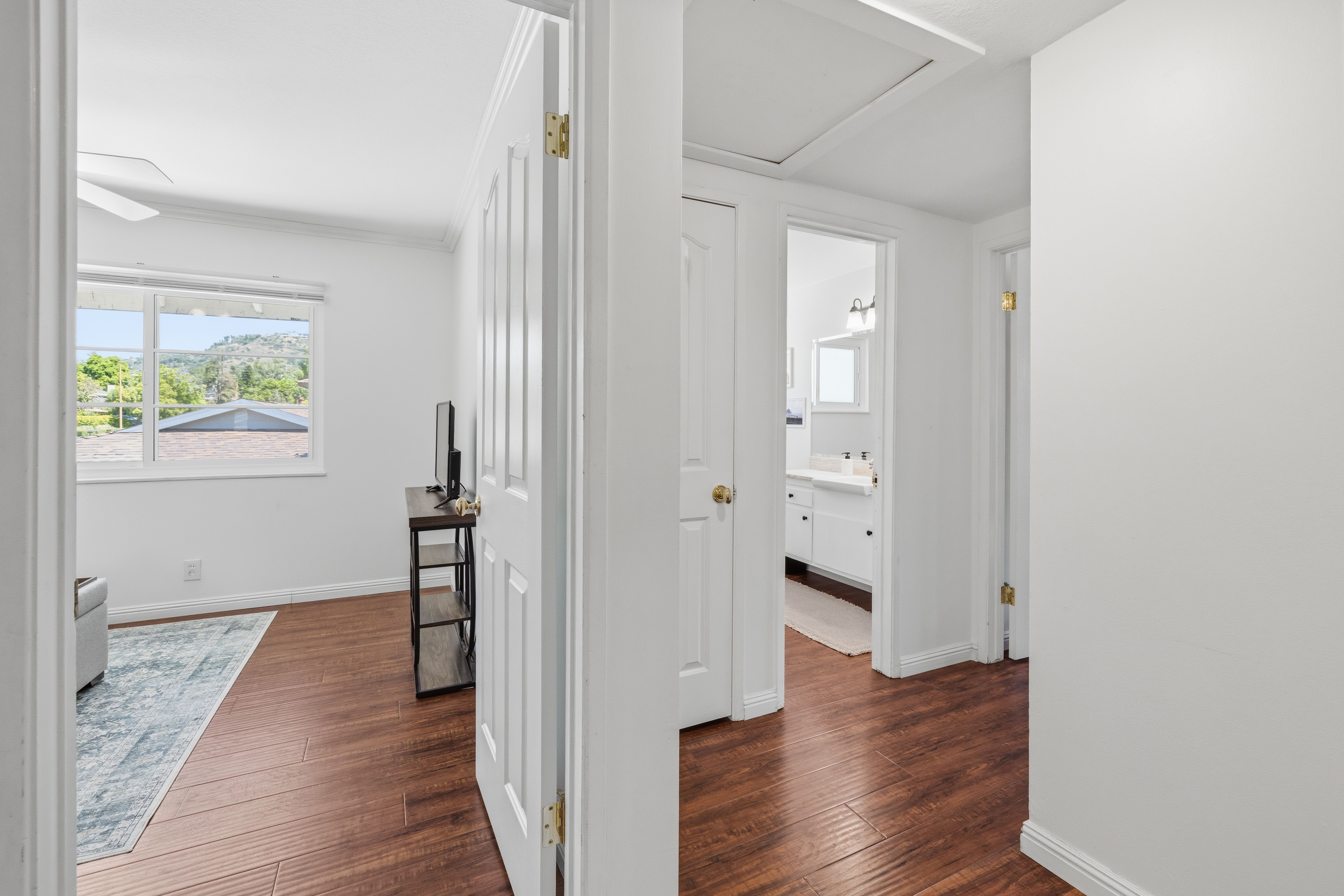  11192 Brunswick Way, Santa Ana, CA 92705 - 物件實景