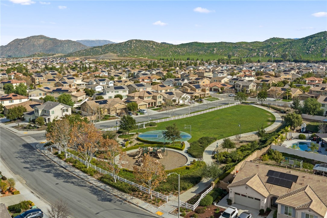 Menifee, California, 92584, United States, 4 Bedrooms Bedrooms, ,3 BathroomsBathrooms,Residential,For Sale,2013037