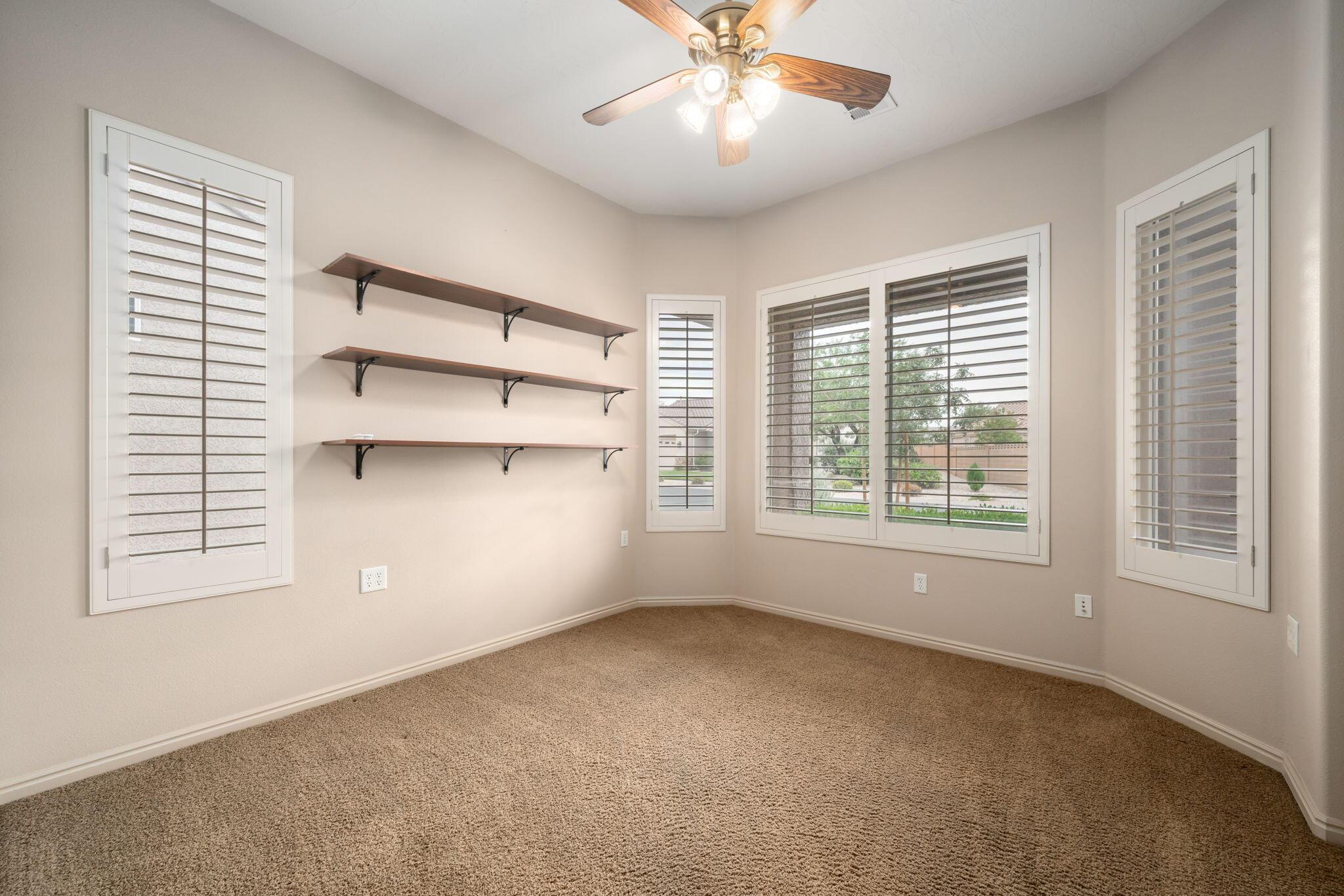 St George, Utah, 84790, United States, 4 Bedrooms Bedrooms, ,3 BathroomsBathrooms,Residential,For Sale,1942766