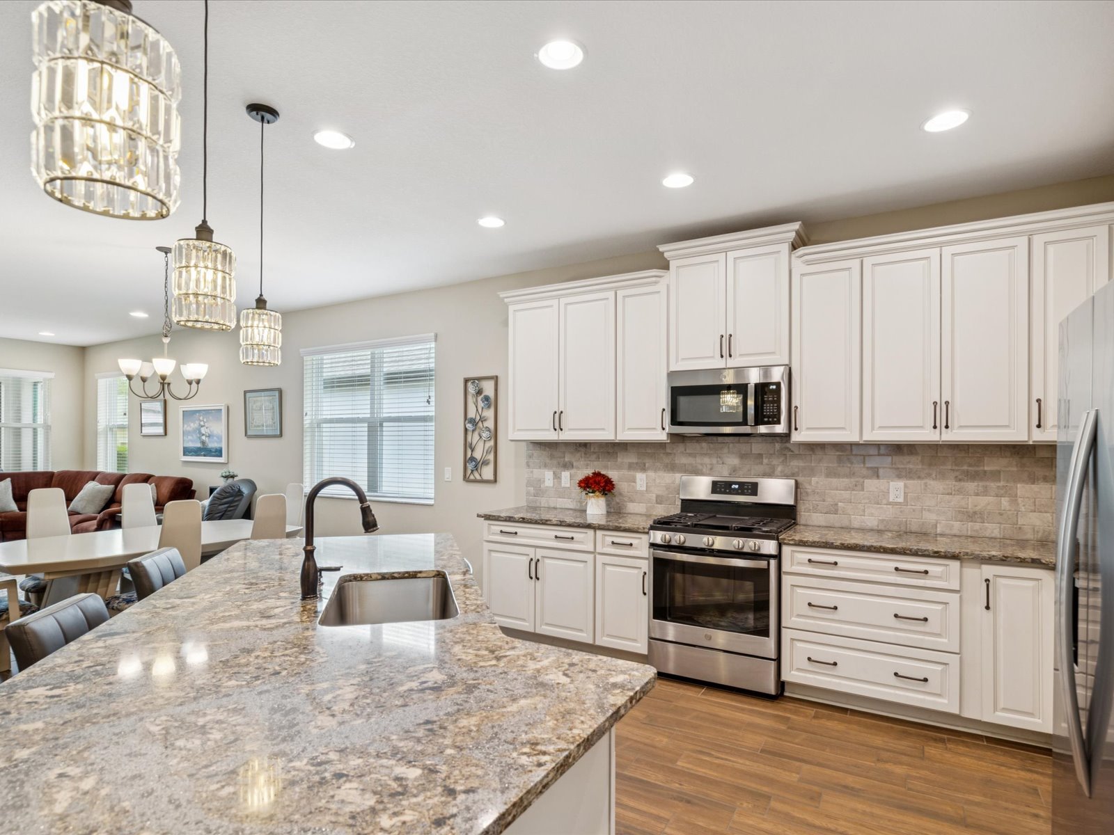 Odessa, Florida, 33556, United States, 3 Bedrooms Bedrooms, ,3 BathroomsBathrooms,Residential,For Sale,1868336