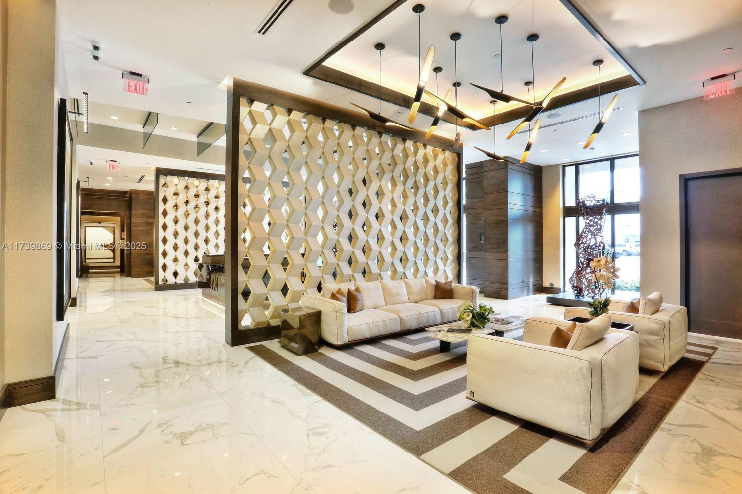 Coral Gables, Florida, 33146, United States, 1 Bedroom Bedrooms, ,1 BathroomBathrooms,Residential,For Sale,1934394