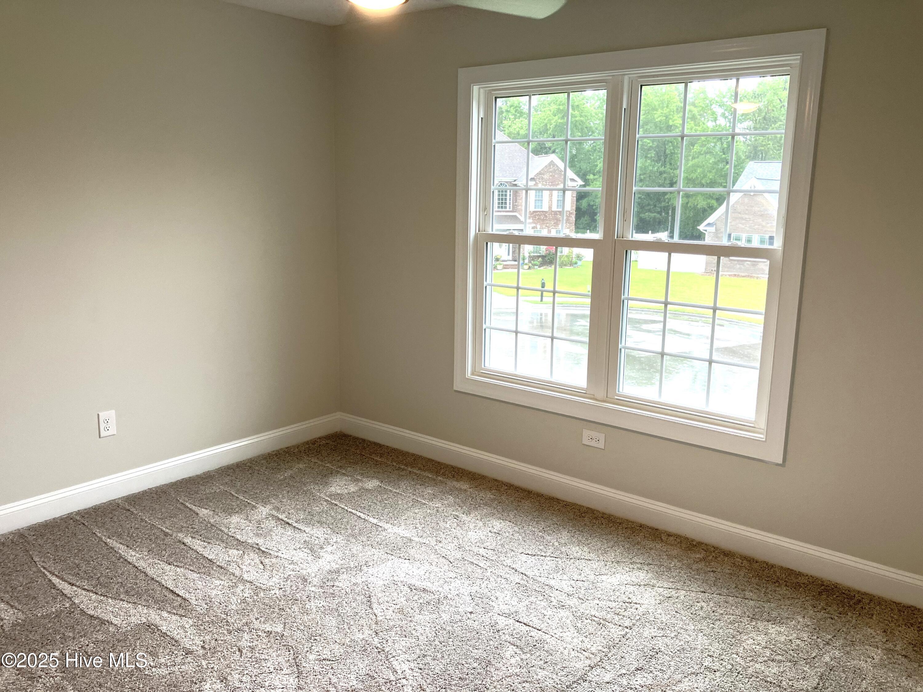 Jacksonville, North Carolina, 28546, United States, 5 Bedrooms Bedrooms, ,3 BathroomsBathrooms,Residential,For Sale,1983326