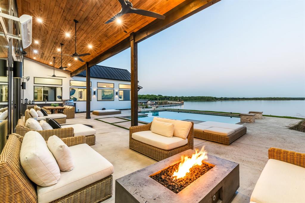 Kemp, Texas, 75143, United States, 4 Bedrooms Bedrooms, ,4 BathroomsBathrooms,Residential,For Sale,1807273