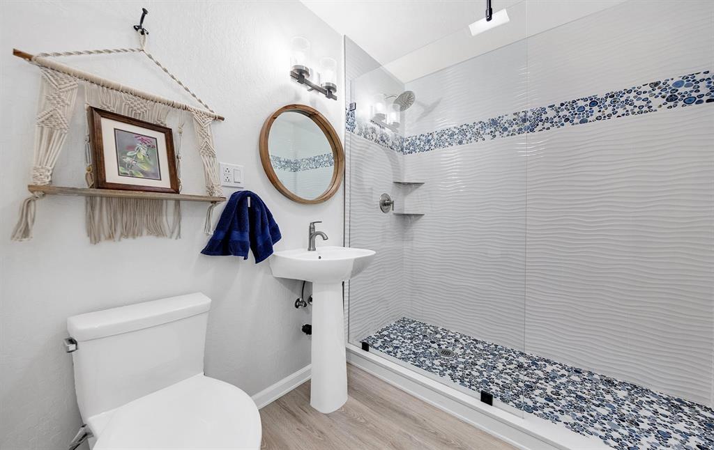 Lake Almanor Country Club, California, 96137, United States, 2 Bedrooms Bedrooms, ,2 BathroomsBathrooms,Residential,For Sale,1934247