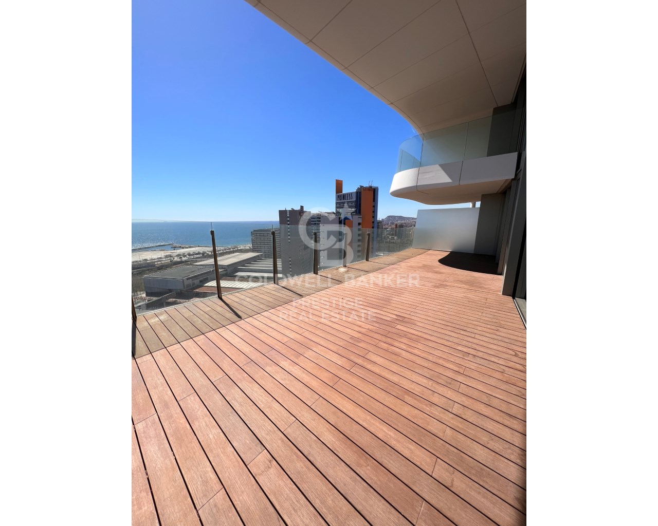 Barcelona, Catalonia, ES, 4 Bedrooms Bedrooms, ,4 BathroomsBathrooms,Residential,For Sale,1695312