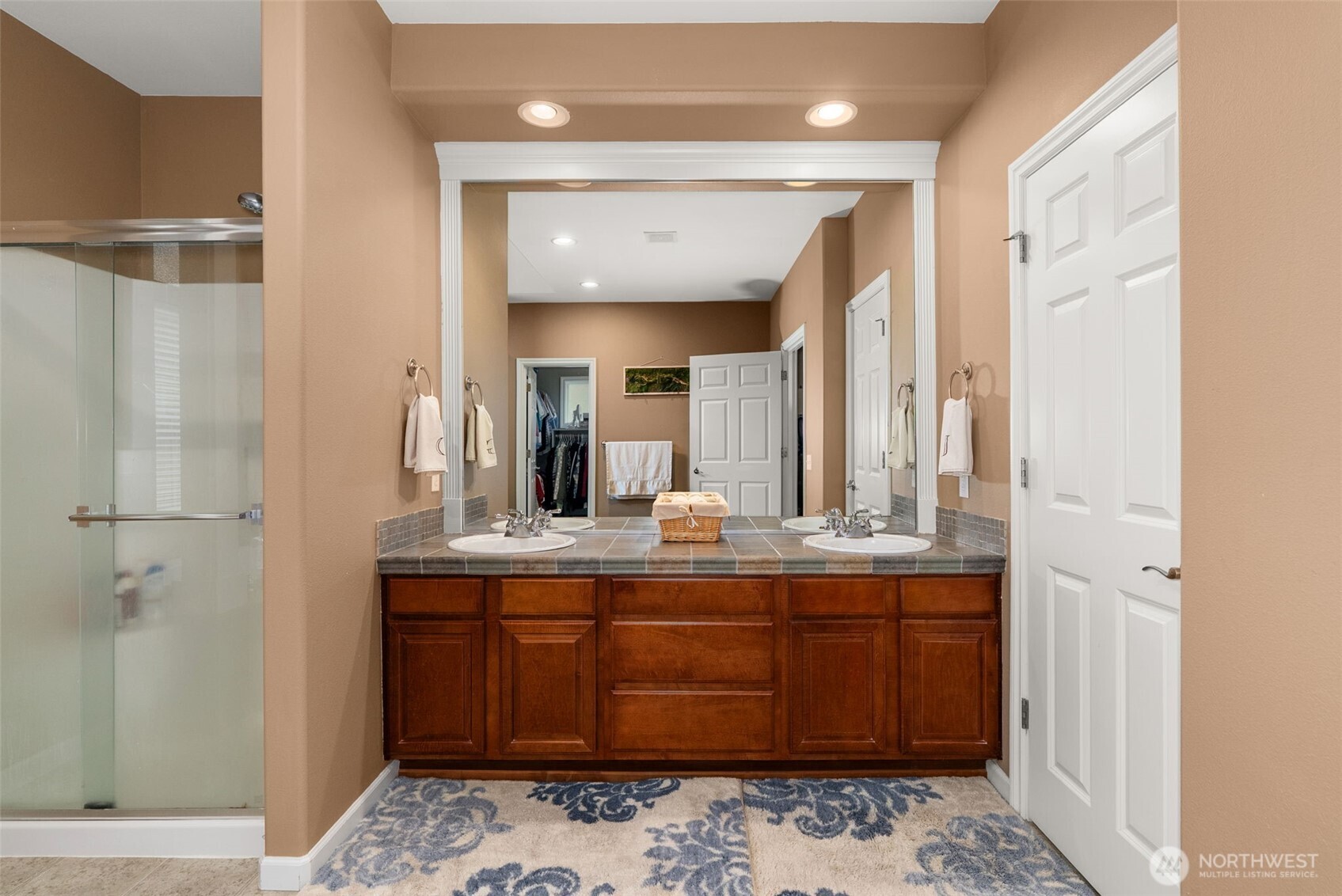 Olympia, Washington, 98513, United States, 3 Bedrooms Bedrooms, ,3 BathroomsBathrooms,Residential,For Sale,2012121