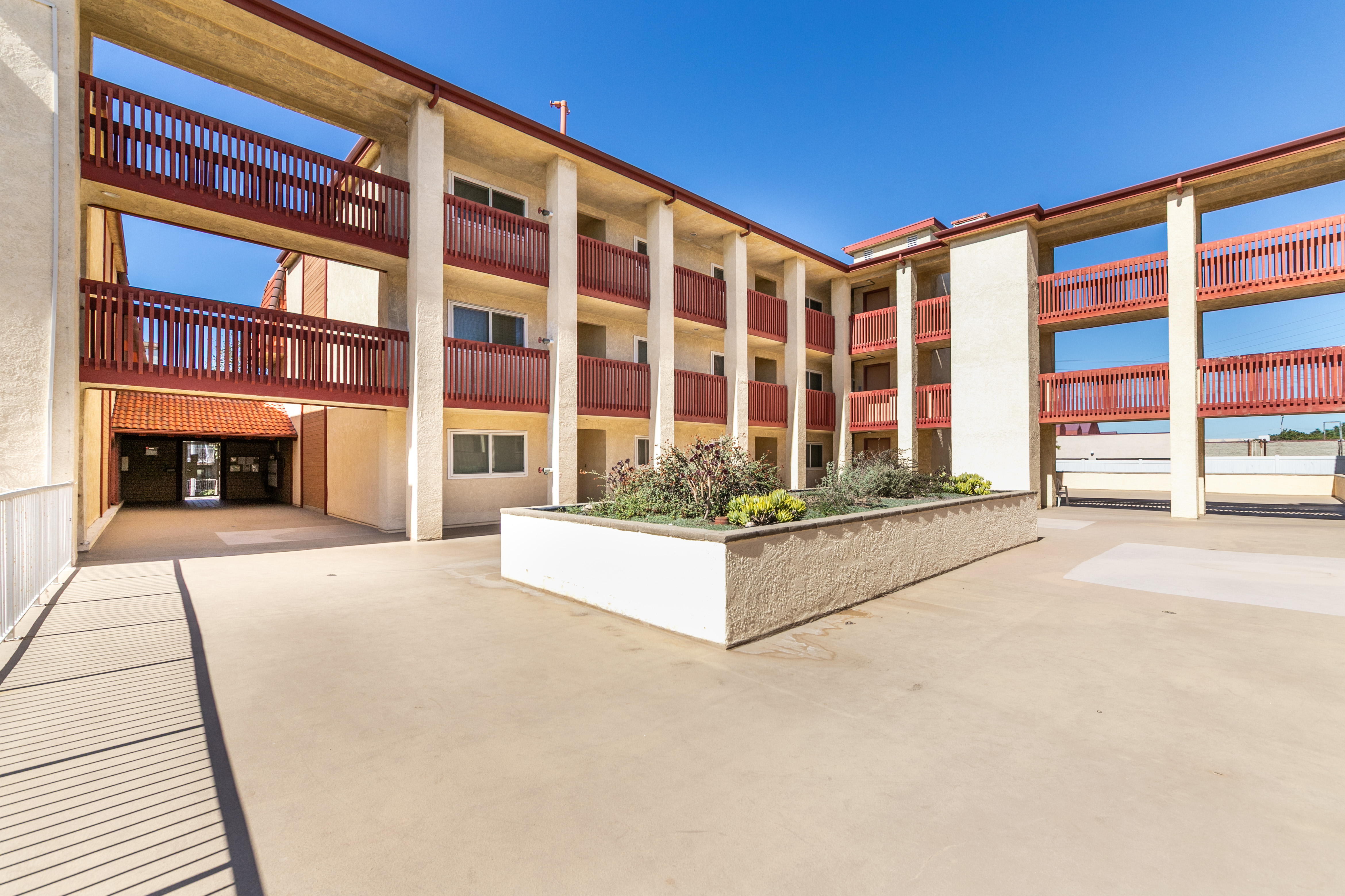  950 Main Street, El Segundo, CA 90245 - 物件實景